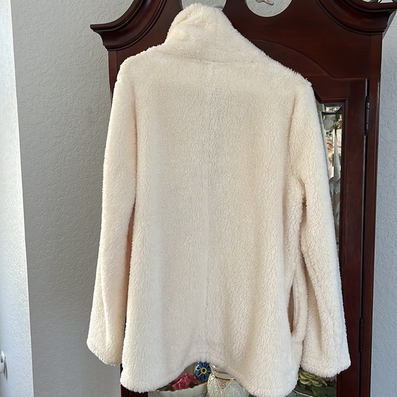 Women’s Loft Faux Fur Teddy Jacket Size L - Picture 8 of 10